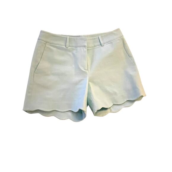 J. McLaughlin Pants - J.McLaughlin Scalloped Hem Mint Green Shorts - Size 6